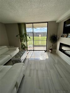 10145 Sunrise Lakes Blvd APT 107, Sunrise, FL, 33322