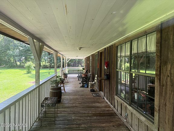 2nd image of 6105 Saint Landry Hwy