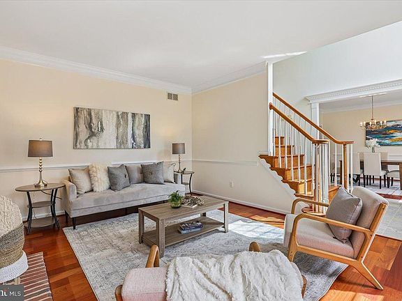5th image of 12756 Alder Woods Dr
