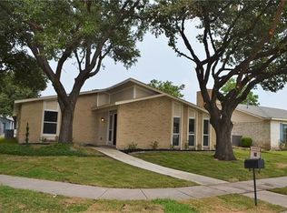 2017 Jennifer Ct, Carrollton, TX 75007