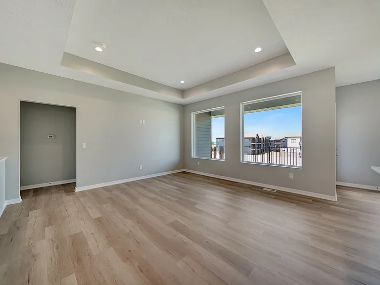 8926 S 42nd St — Photo 14