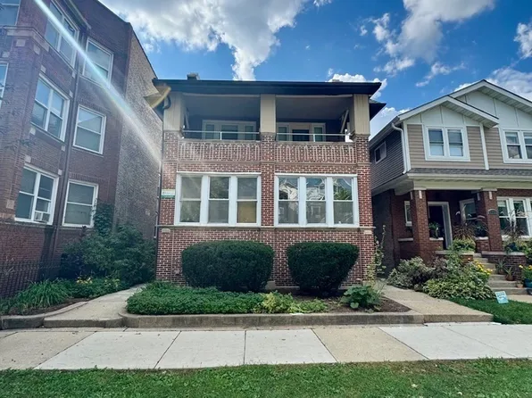 4504 N Troy St #2, Chicago, IL 60625