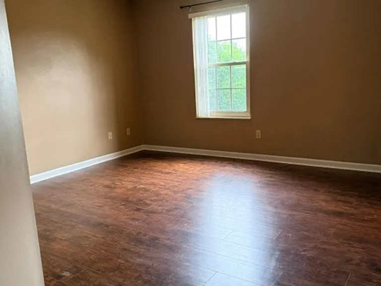 1144 N Rachaels Cir — Photo 17