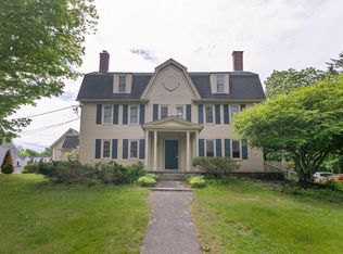 13 Grove St APT 3, Kennebunk, ME 04043