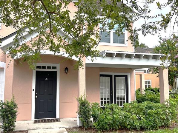3318 SW Greenwich Village Blvd #203