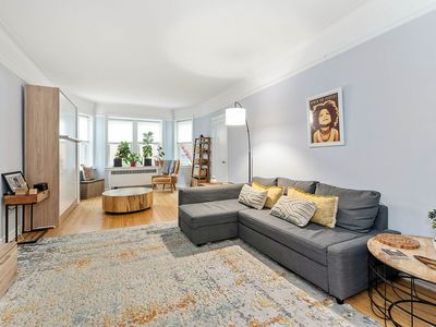 85-10 34th Ave #515, Jackson Heights, NY, 11372