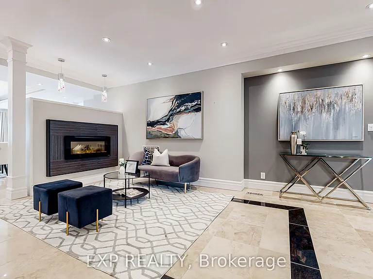 168 Caines Ave — Photo 5