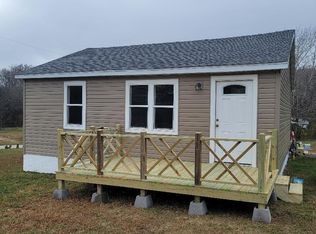 1063 Zimmerman Ave, Cabool, MO 65689