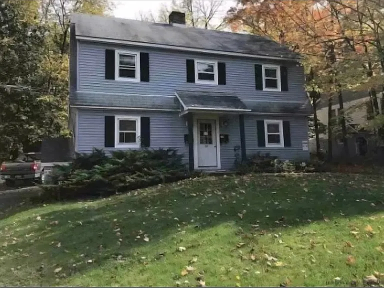 50 S Chestnut St #2A — Photo 1