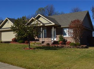 1544 Thistle Wood Ln, Springdale, AR 72764