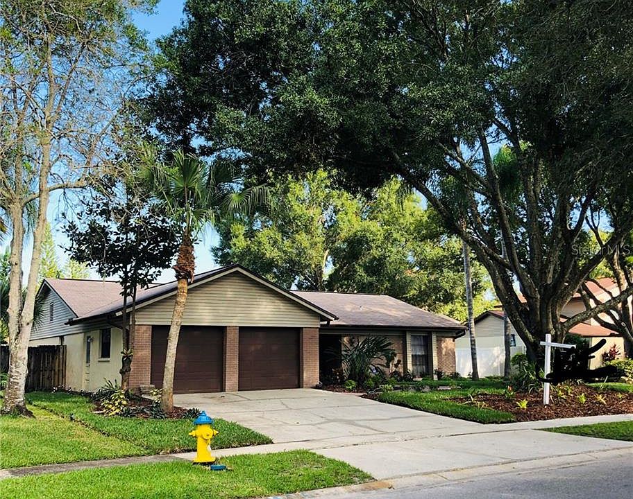 1st image of 16223 Bonneville Dr