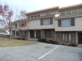 314 Cheyenne Rd, Lafayette, NJ 07848