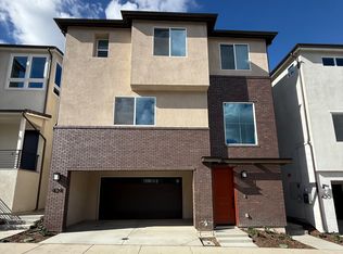 424 Bunsen St, San Marcos, CA 92078