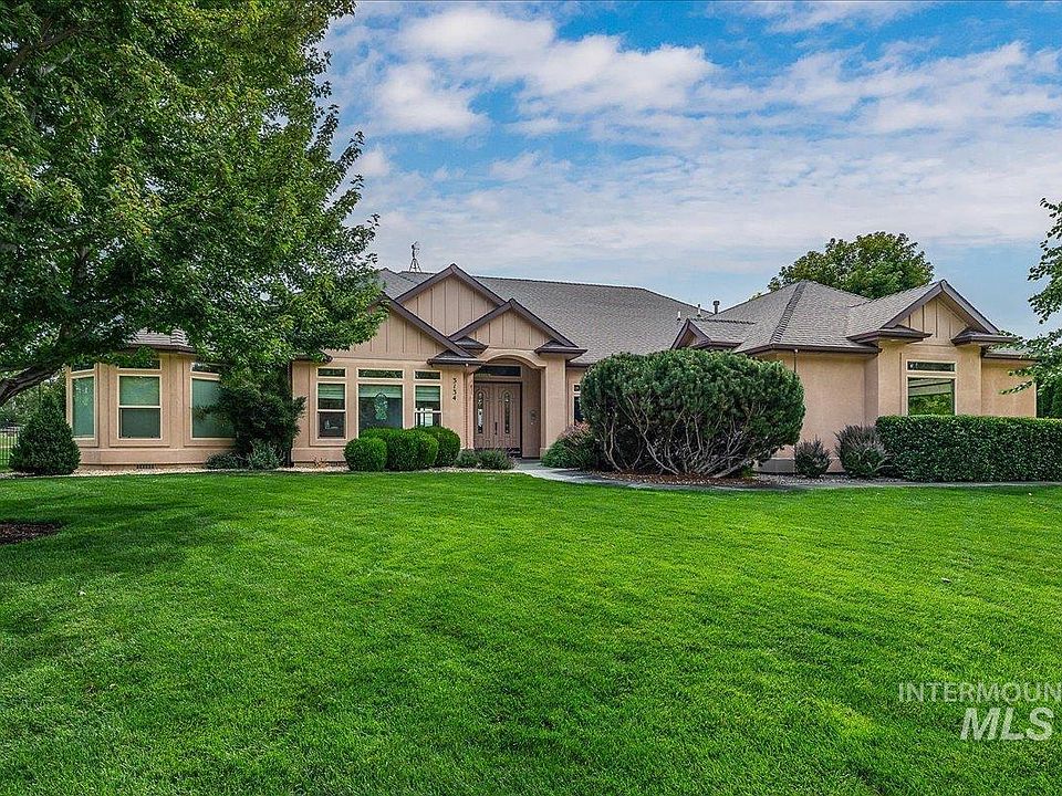 1st image of 3134 N Merlot Pl