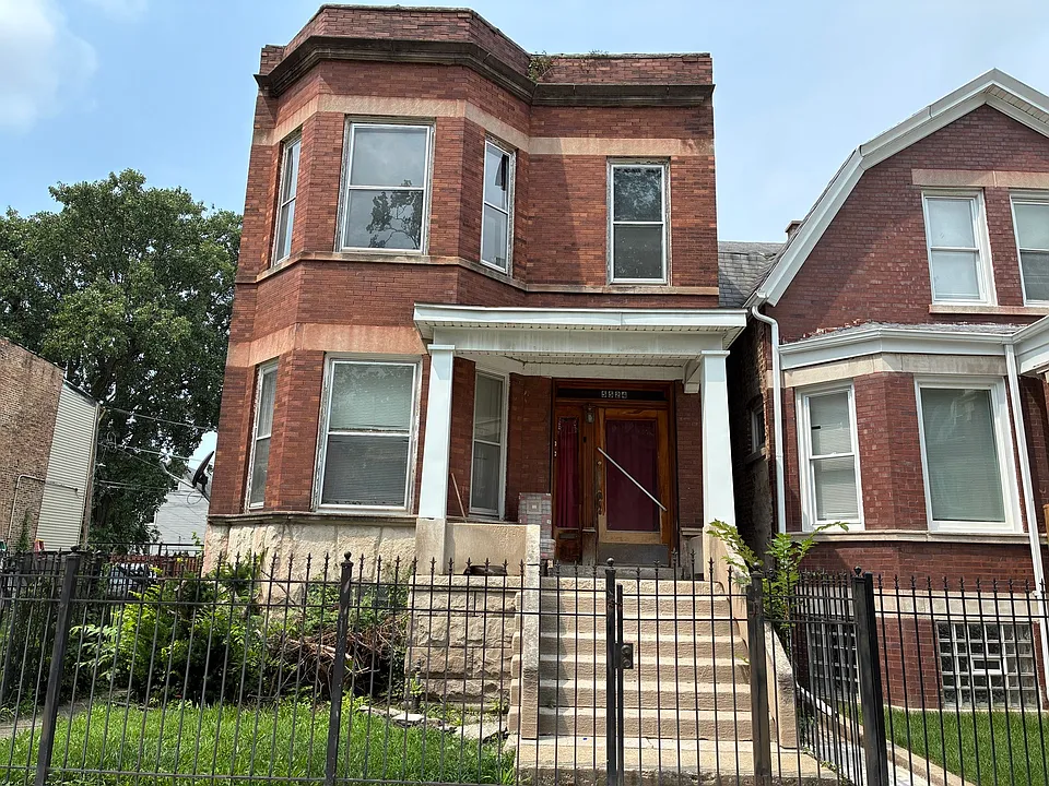5524 S Paulina St #2