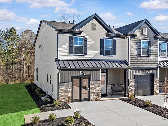 3rd image of 402 Belgrove Way