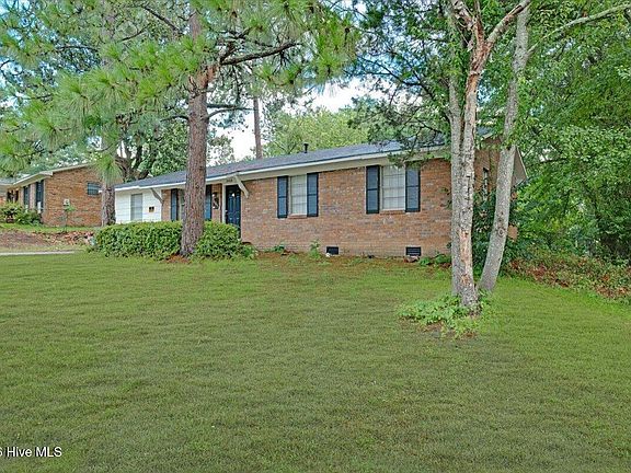 2nd image of 3408 Kensington Drive N