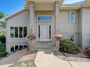 5718 Longford Ter, Fitchburg, WI 53711