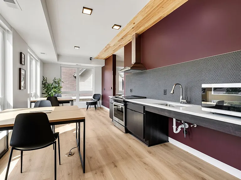 Trademark Apartments — Photo 39