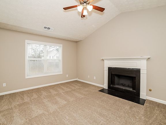 4th image of 1118 Marina Ln
