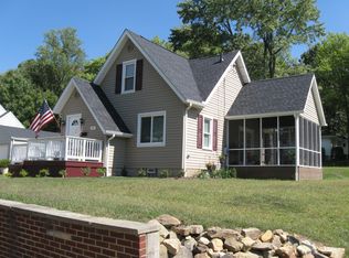 1691 Breiding Rd, Akron, OH 44310