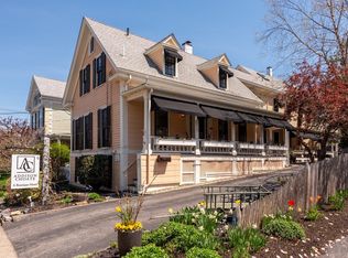 49 Broadway, Rockport, MA 01966