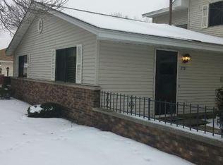2721 Brookdale Ln, Brooklyn Park, MN 55444