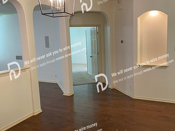 5th image of 1606 Westmeadow Trl