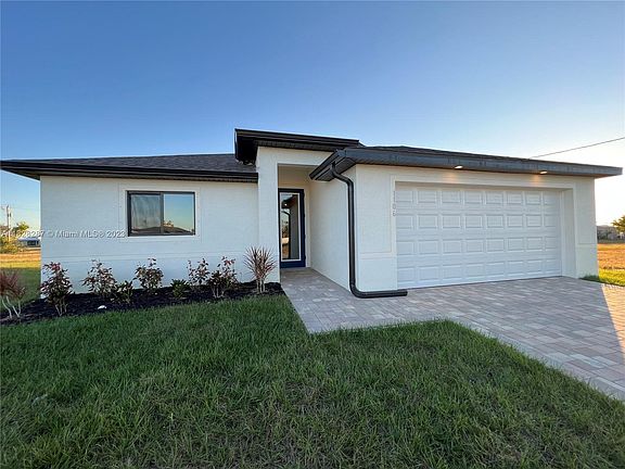 3rd image of 1106 NW 21st St