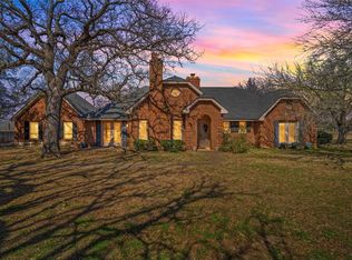 906 Watson St, Fairfield, TX 75840