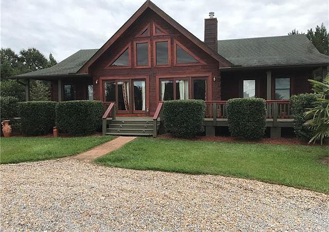 1st image of 40796 Sandpiper Ln