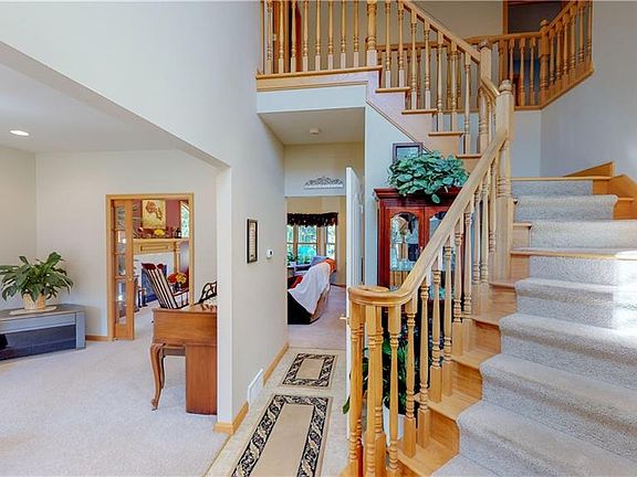 2nd image of 4828 N Wayside Dr