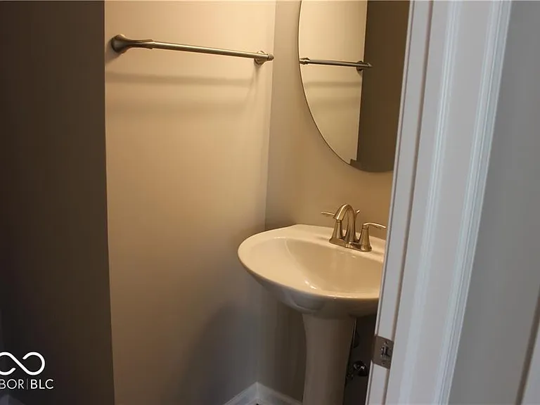 13069 Raritan Dr — Photo 24