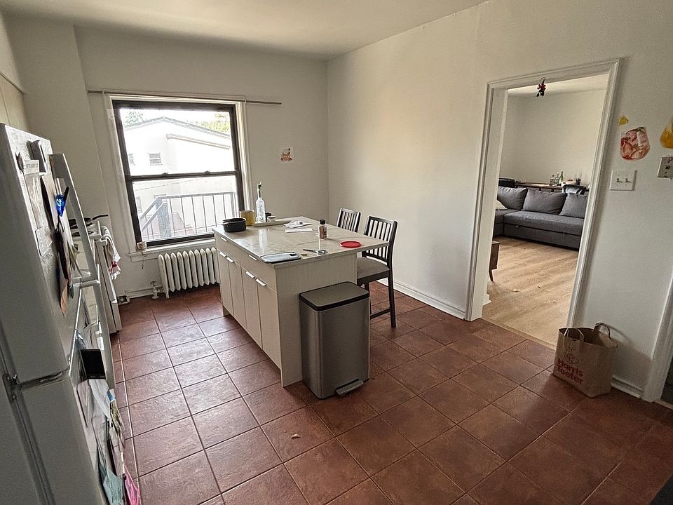 1st image of 631 Maryland Ave APT 8