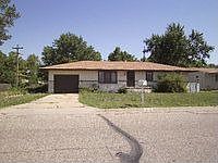1st image of 1000 E 31st Ave