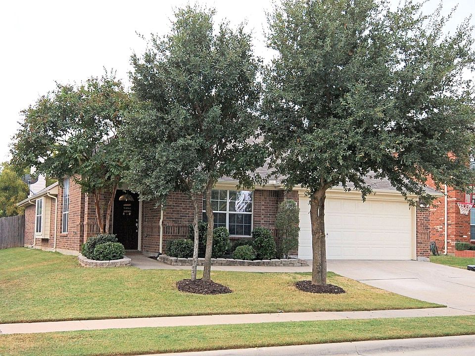 1st image of 1243 Clearwater Dr