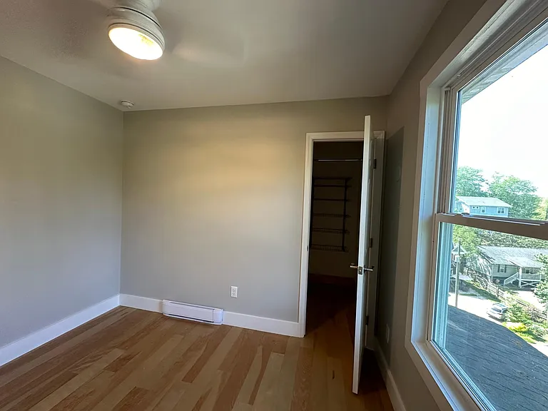 115 Florida Ave #A — Photo 16