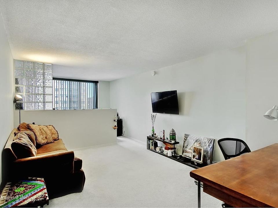 1st image of 11818 Union Tpke APT 6J