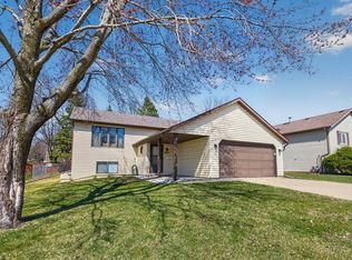 2807 25th St NW, Rochester, MN 55901