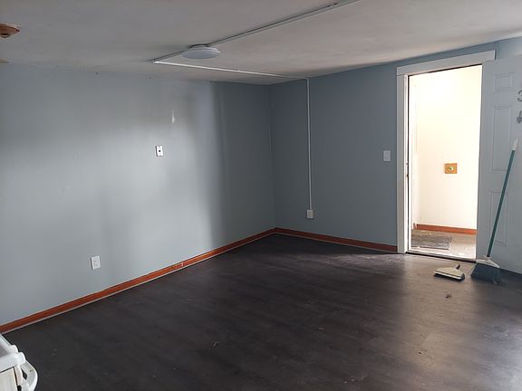 5th image of 58 Intervale Rd #3