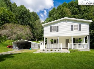 500 Henson Branch Rd, Vilas, NC 28692