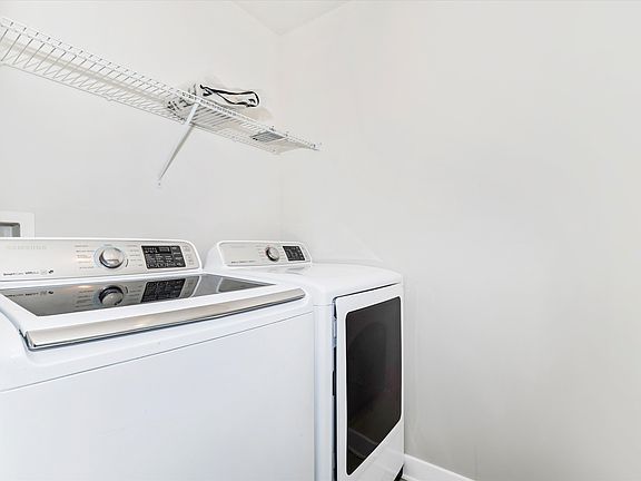 2nd image of 6144 Margarita Way