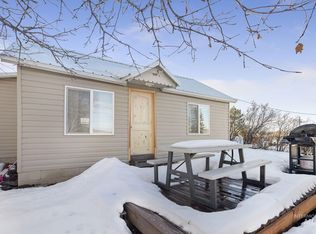 360 Lakeside Dr, West Magic, ID 83352