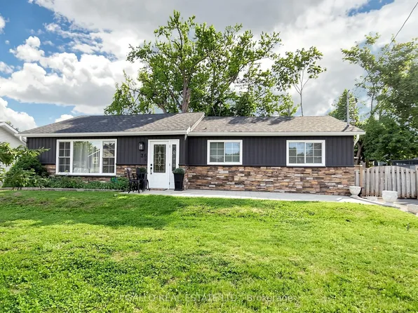 36 Elmvale Blvd, Whitchurch Stouffville, ON L4A 2Y3