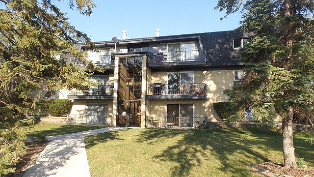 1st image of 11118 S 84th Ave APT 1B