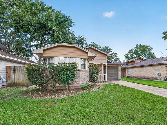 3rd image of 9231 Rippling Fields Dr