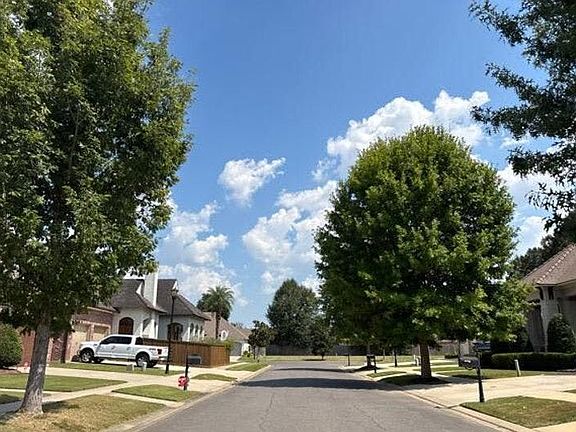 4th image of 210 Rue De Frejus