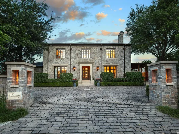 20 Thornhurst, San Antonio, TX 78218