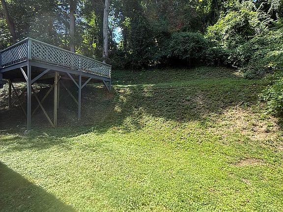 2nd image of 107 Eureka Rd