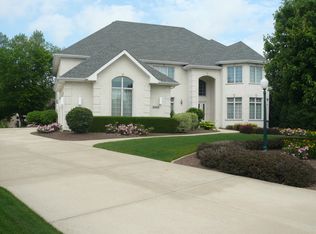 16858 S Comandra Cir, Homer Glen, IL
